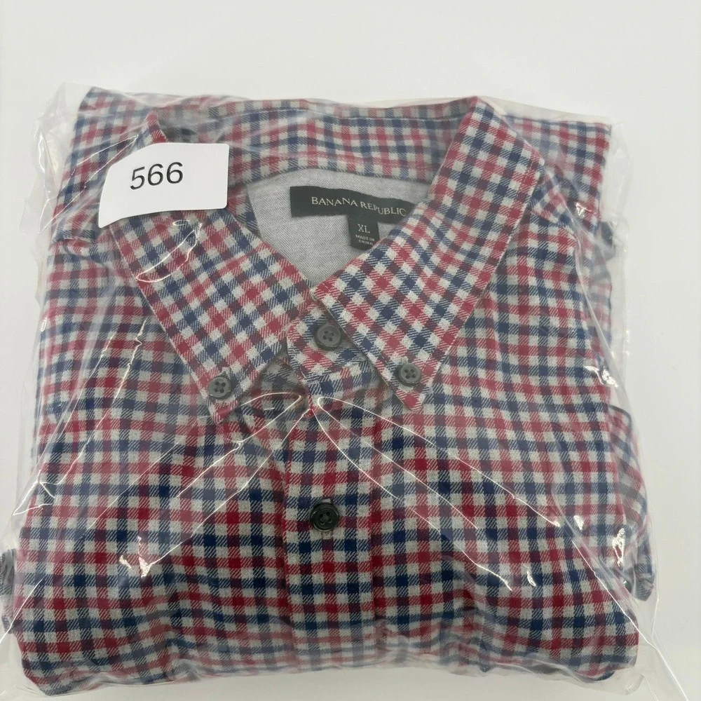 Banana Republic Mens XL Crimson Red Gingham Twill Button Down Shirt 235740-01